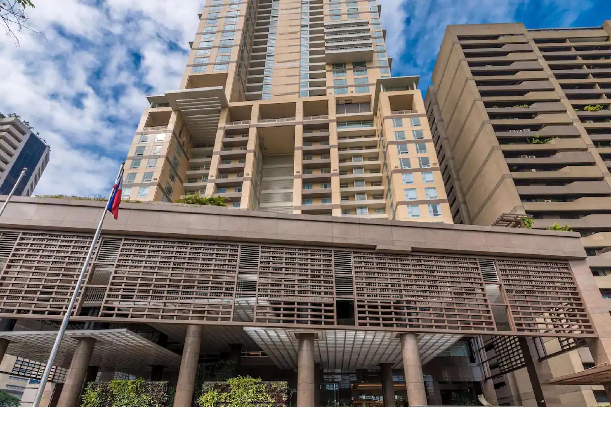 Discovery Primea San Pedro Makati Exterior foto The building's entrance